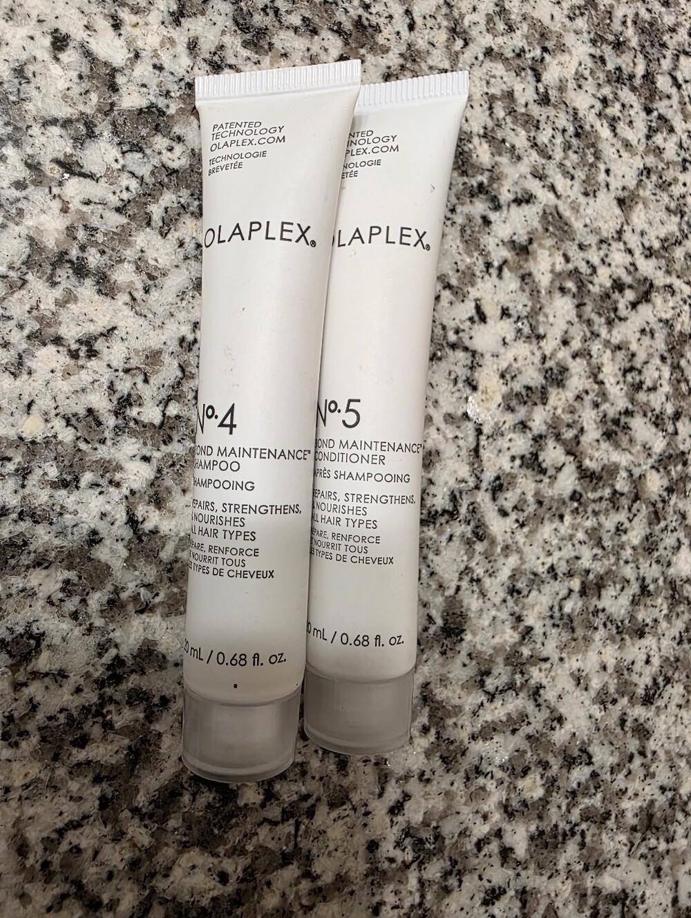OLAPLEX No.4 & No.5 Travel Shampoo and Conditioner Tubes (White)